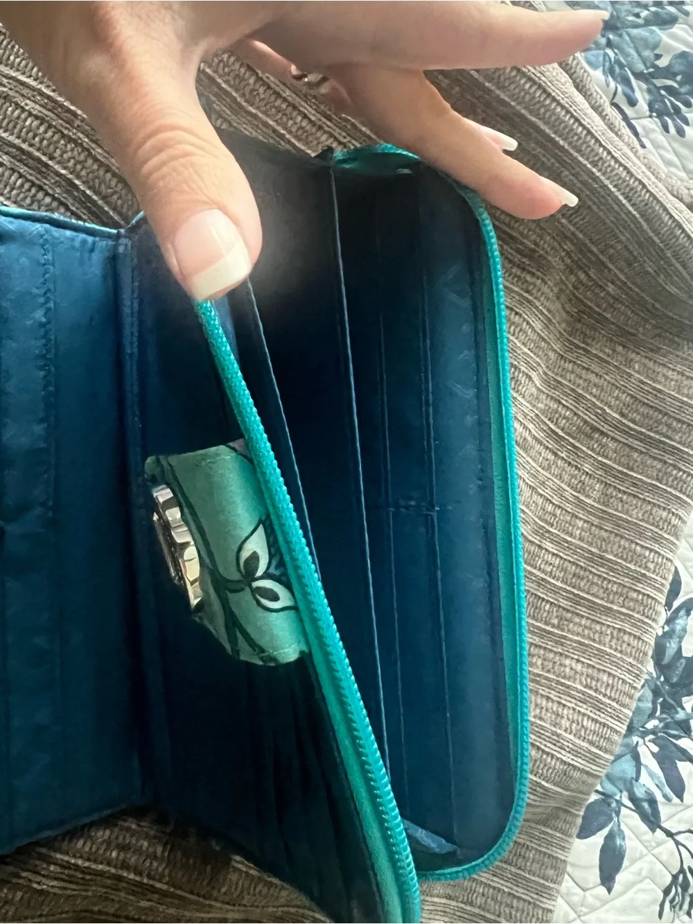 Vera Bradley Teal Floral Quilted Wallet with Turn-Lock
